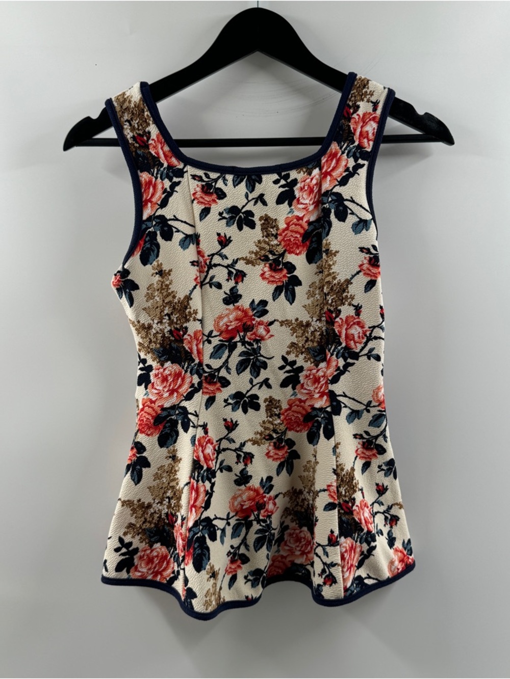 Papaya Floral Peplum Tank Top – Women’s Medium - Picture 6 of 6